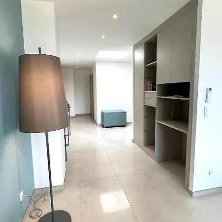 E Rondinelle 5 Appartement *